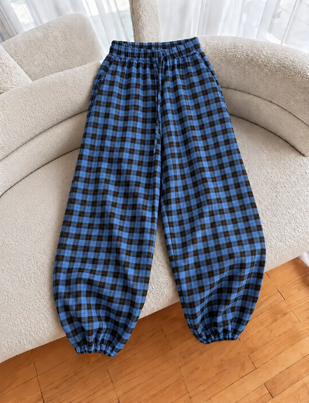 Ürün görseli: Lastikli Ekose Pantolon - Mavi